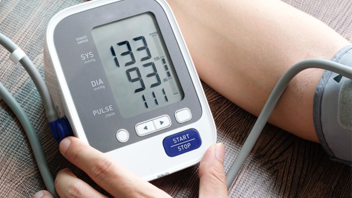 Tại Sao Việc Kiểm Tra Huyết áp định Kỳ Lại Quan Trọng đối Với Sức Khỏe Của Bạn? Tại Sao Việc Kiểm Tra Huyết áp định Kỳ Lại Quan Trọng đối Với Sức Khỏe Của Bạn?